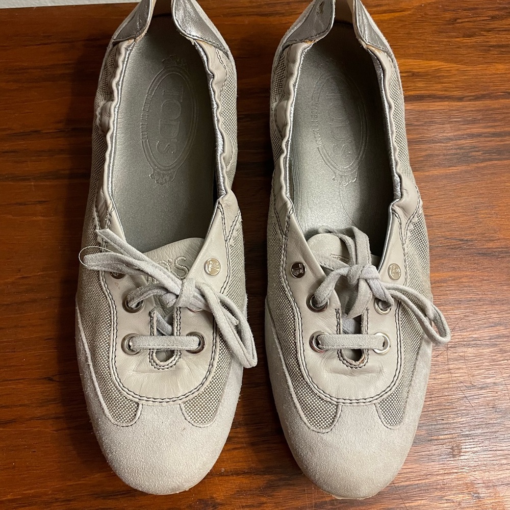 Tod’s Women's suede loafers